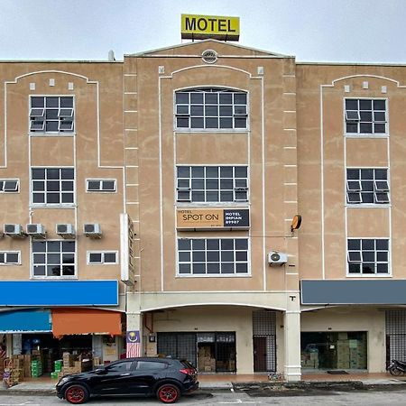 Spot On 89907 Motel Impian Seri Manjung Exterior photo