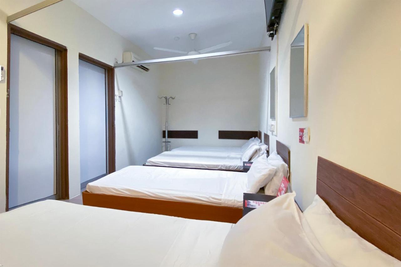 Spot On 89907 Motel Impian Seri Manjung Exterior photo
